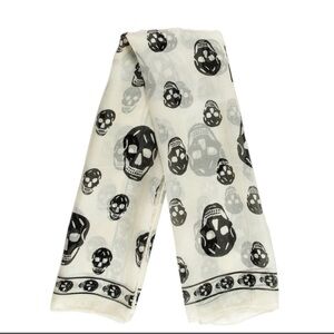 Alexander Mqueen Scarf